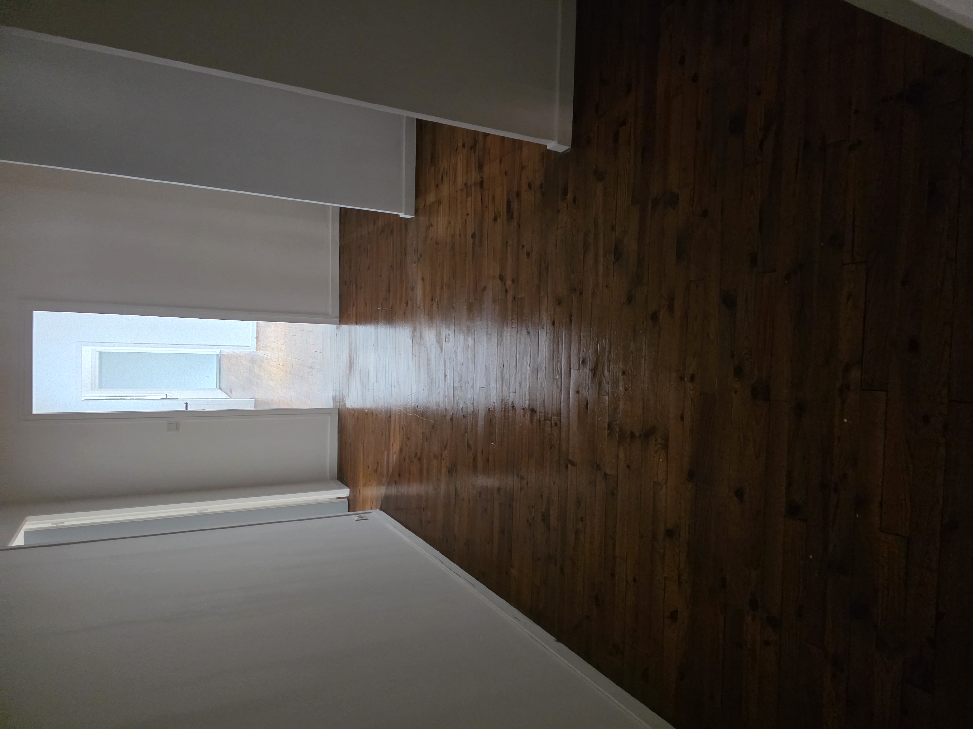 Redonnez vie à votre parquet - Nettoyage professionnel parquet massif